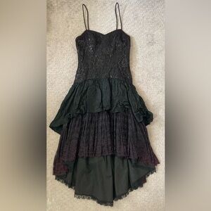 Vintage '80s LORALIE black taffeta & lace gown, Sz 10.
